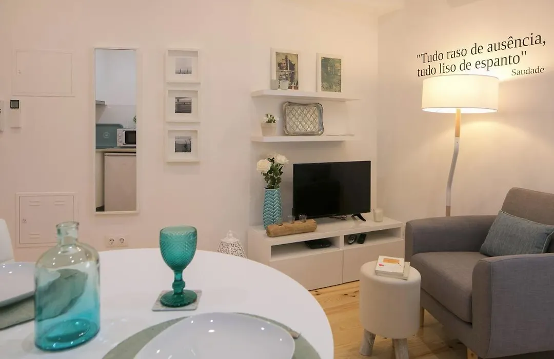 Central Turquoise Studio-1