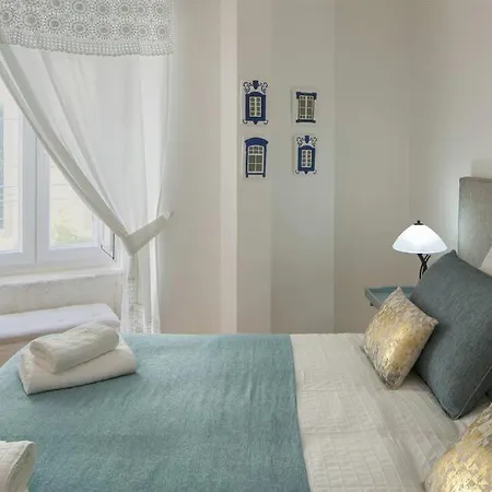 Central Turquoise Studio-2